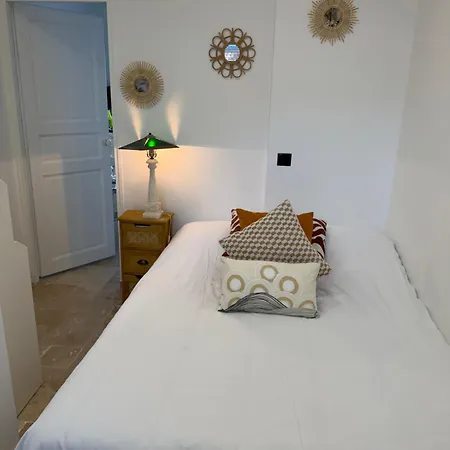 The13th Apartament Rueil-Malmaison