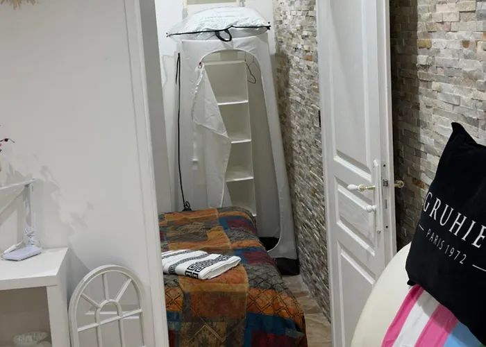 アパート The13th リュエイユ＝マルメゾン