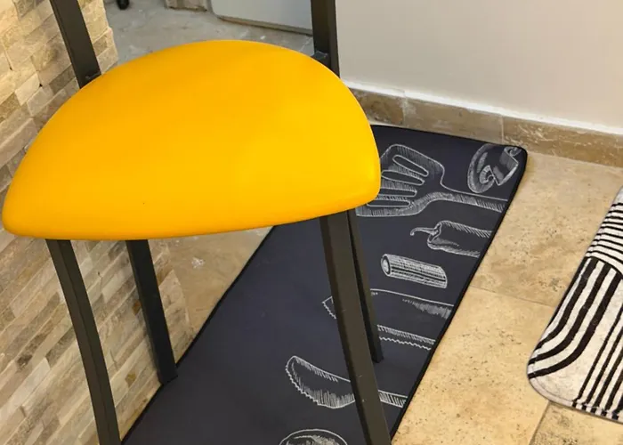 アパート The13th リュエイユ＝マルメゾン