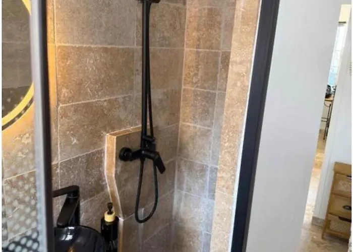 The13th アパート リュエイユ＝マルメゾン