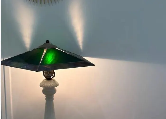 アパート The13th リュエイユ＝マルメゾン