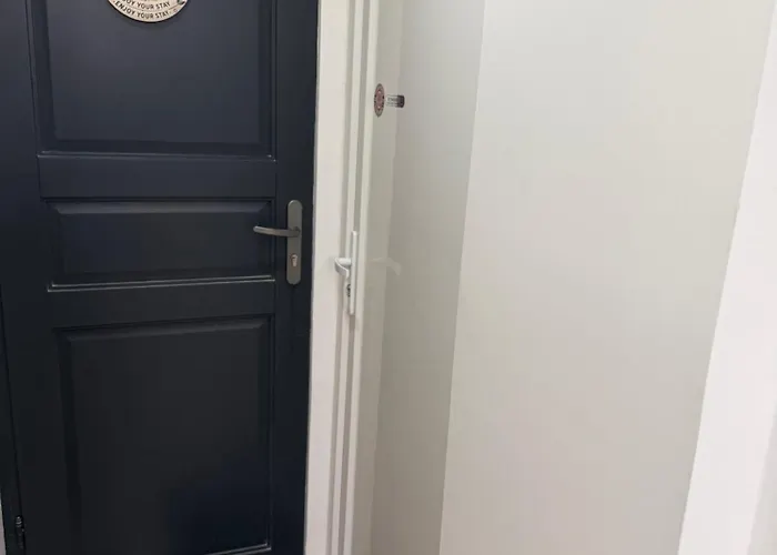 Apartament The13th