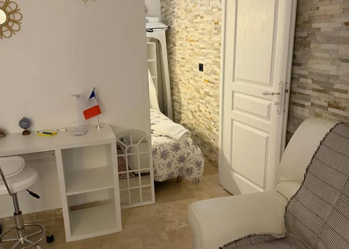 Apartament The13th Rueil-Malmaison